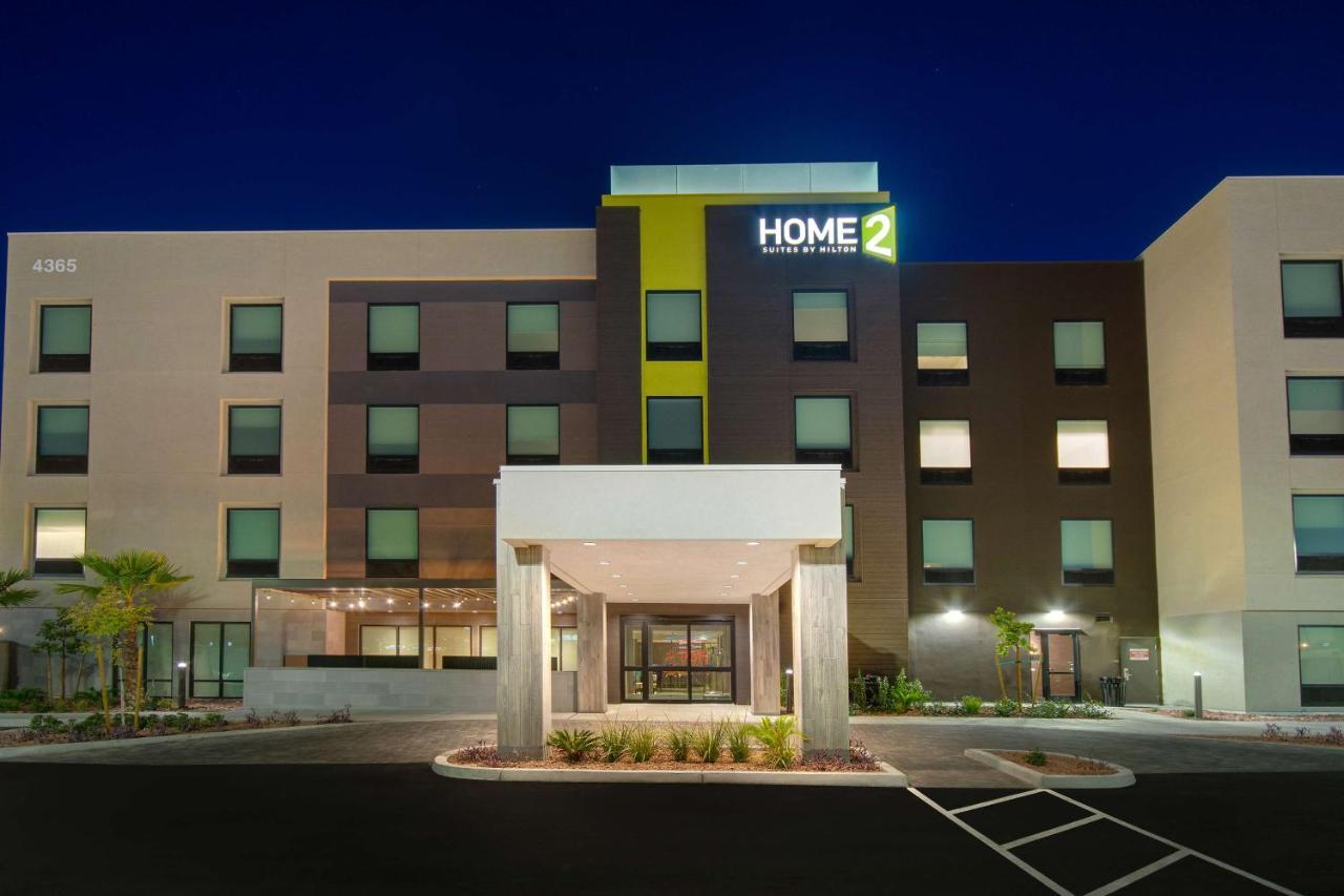 Home2 Suites By Hilton Las Vegas North Exteriör bild