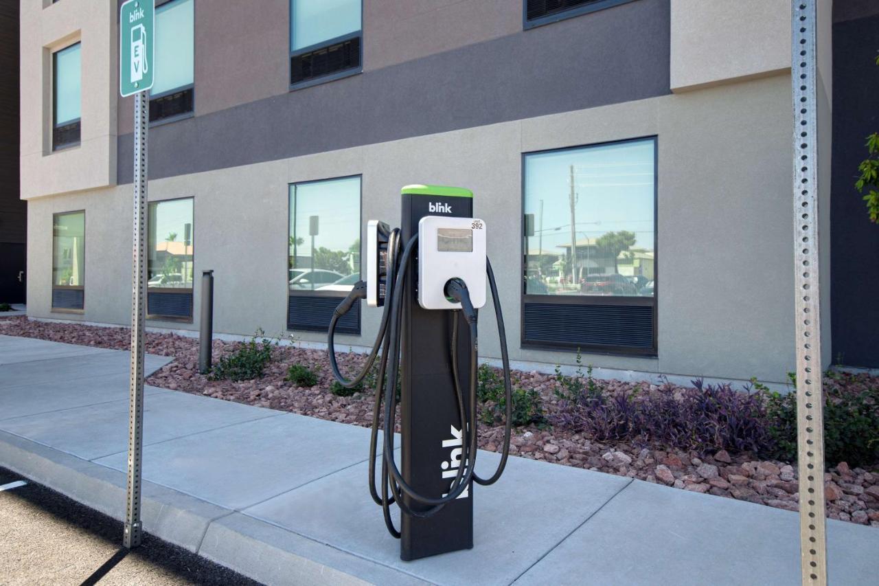 Home2 Suites By Hilton Las Vegas North Exteriör bild