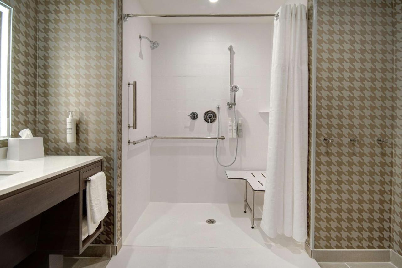 Home2 Suites By Hilton Las Vegas North Exteriör bild