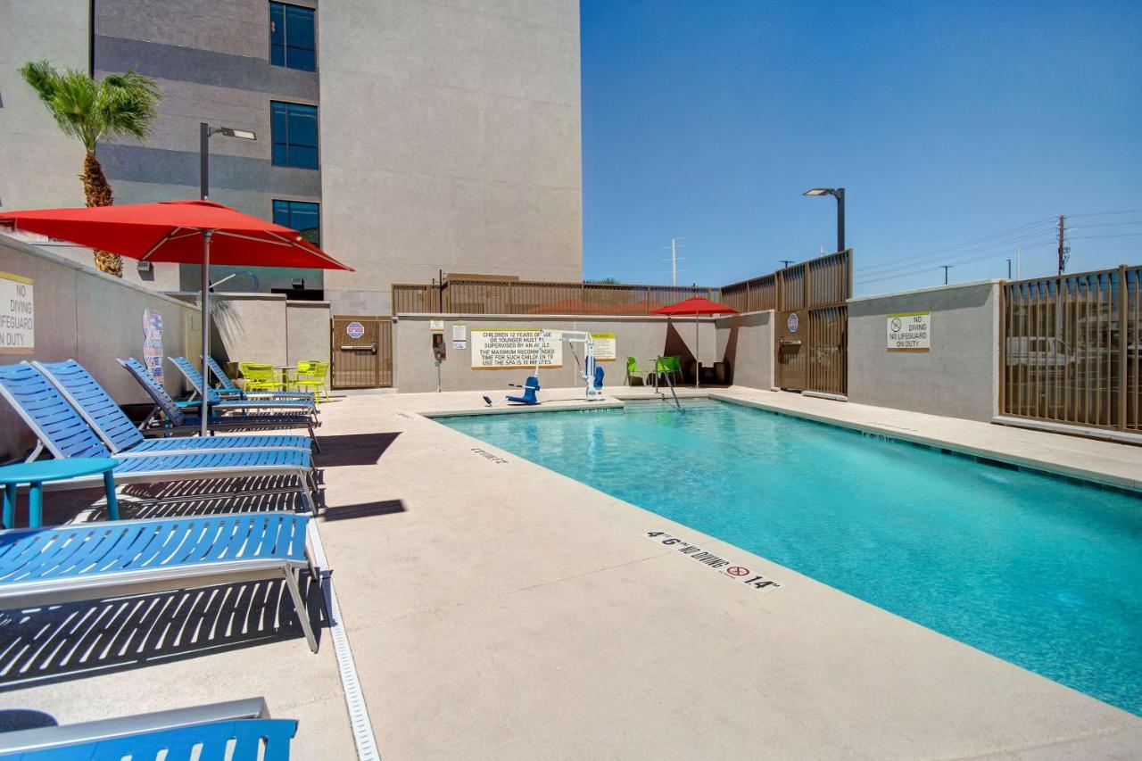 Home2 Suites By Hilton Las Vegas North Exteriör bild